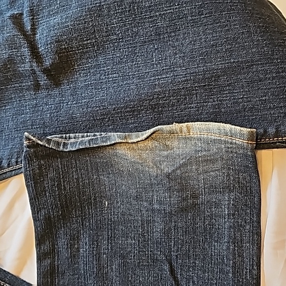 Old navy blue jeans - Picture 2 of 3